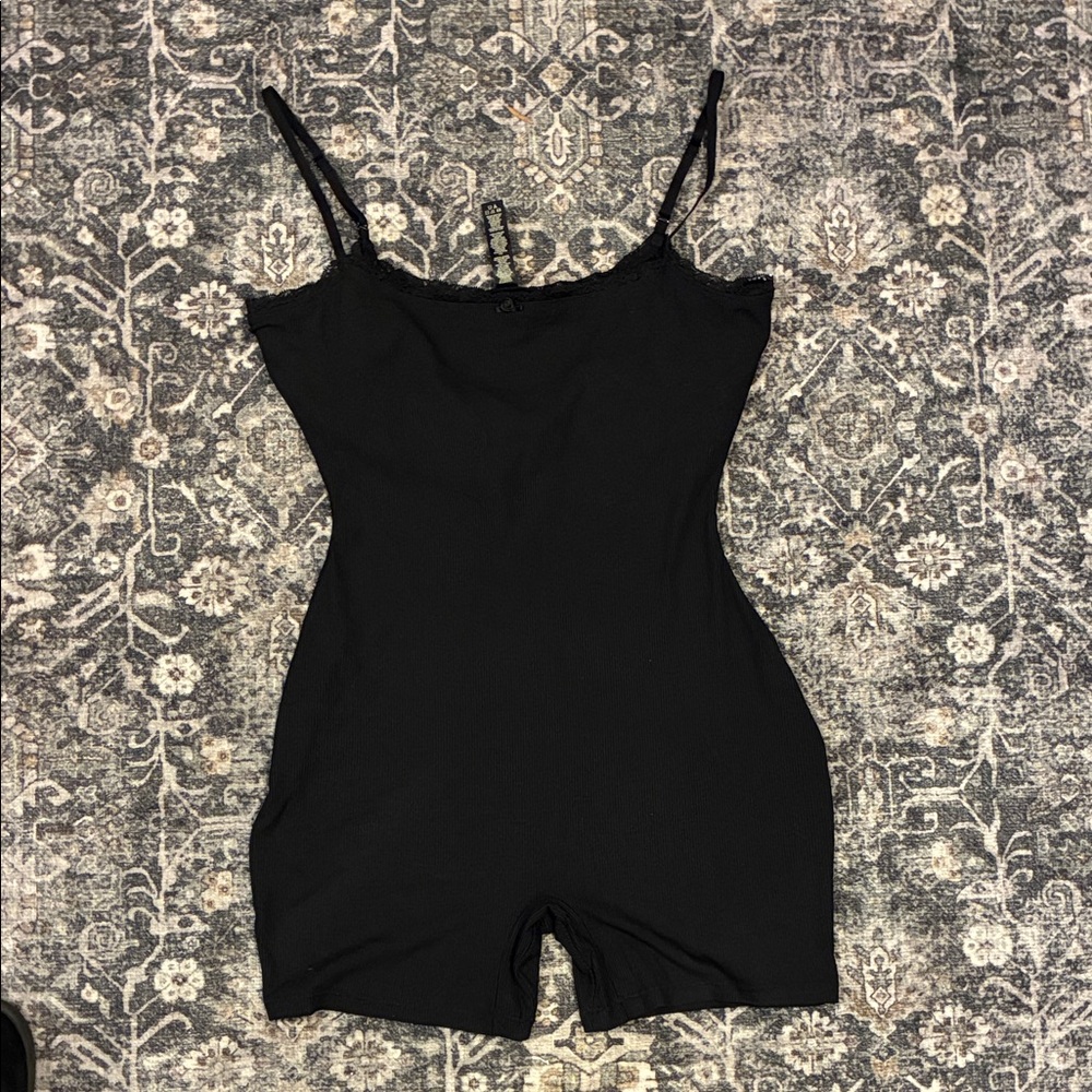 SKIMS Black Ribbed Lace Women's Bodysuit